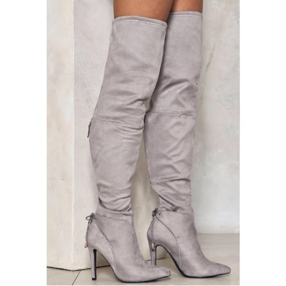 Nasty Gal Shoes - 🦋HP🦋 NWOT Nasty Gal Over the knee Boots